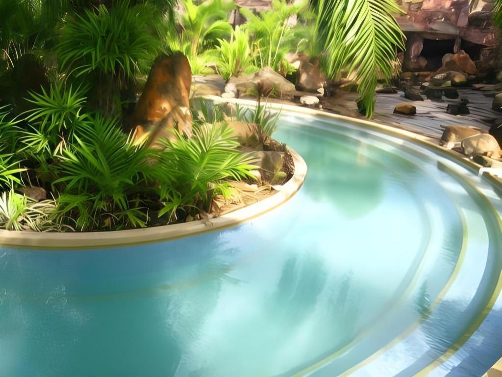 Nattha Waree Hot Spring Resort And Spa Ban Nua Khlong Exterior foto