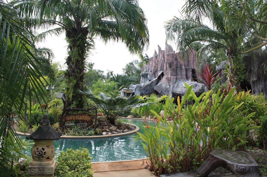 Nattha Waree Hot Spring Resort And Spa Ban Nua Khlong Exterior foto